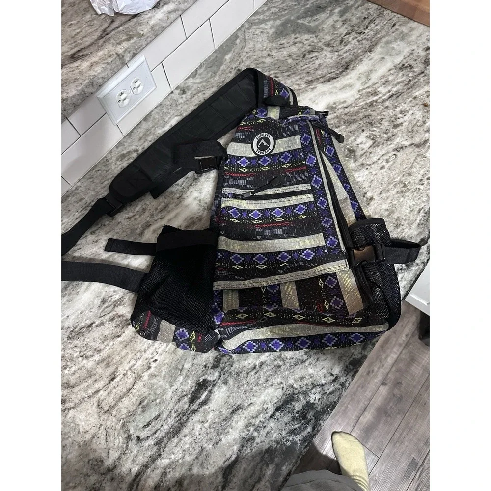 AURORAE Cross‎ Body Sling Backpack Multicolored Geometric Yoga Gym Bag No Mat